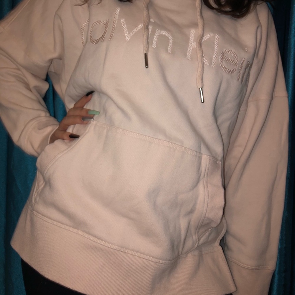 EUC Calvin Klein hoodie